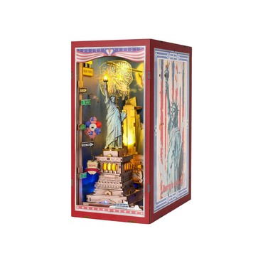 Statue of Liberty — DIY Book Nook Kit with LED Light
