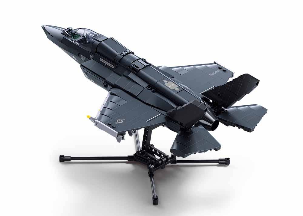 Sluban F-35 Fighter Jet Building Brick Set