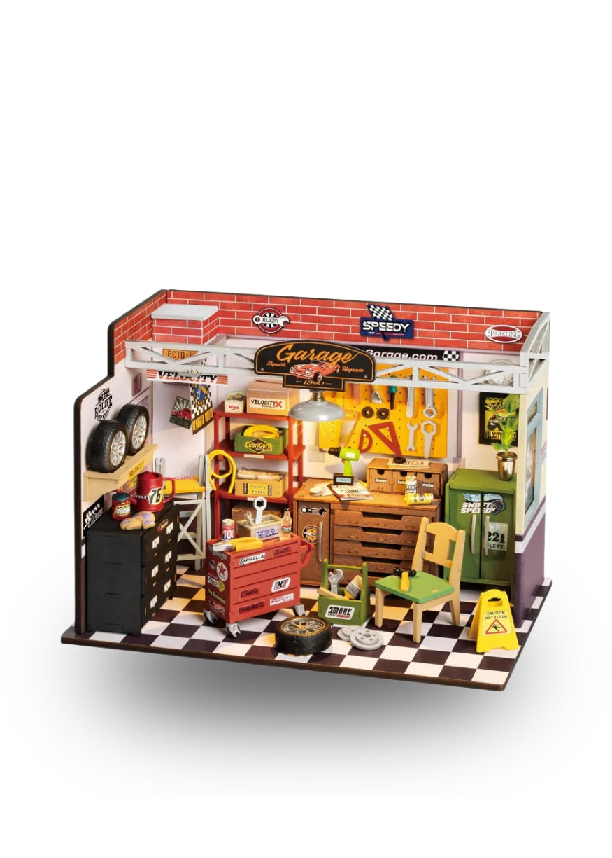 Rolife Garage Workshop DIY Miniature House Kit