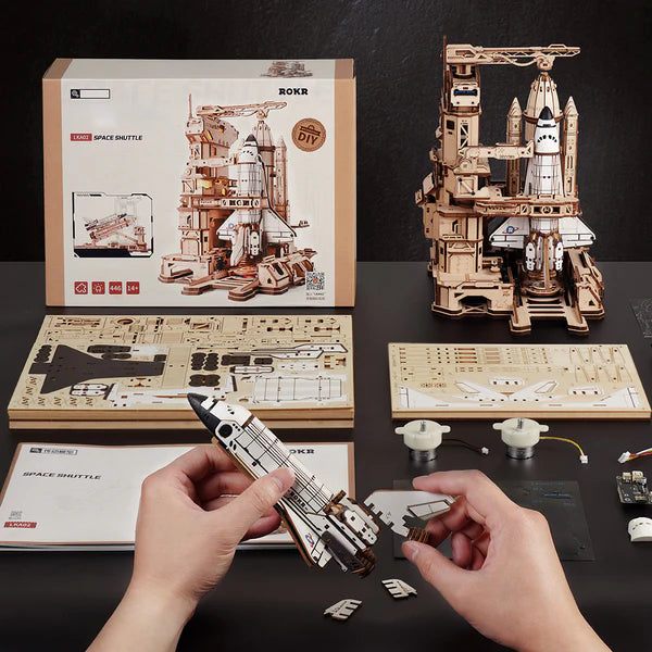 ROKR Space Shuttle Mechanical Model